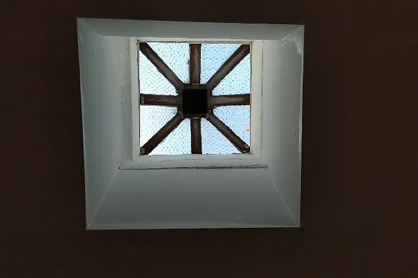 Rented by Metroperty Realty LLC | media 10