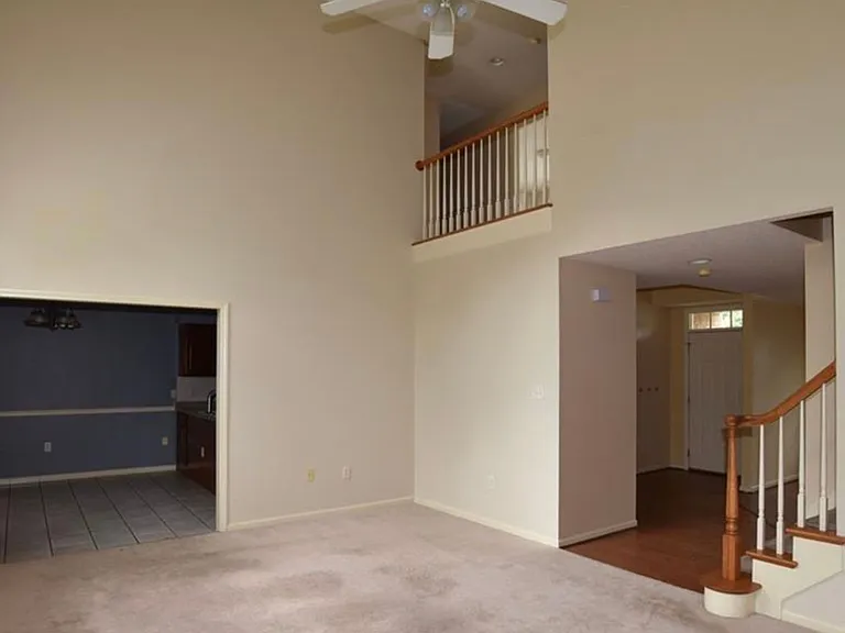 130 Shady Hill Cir — Photo 9