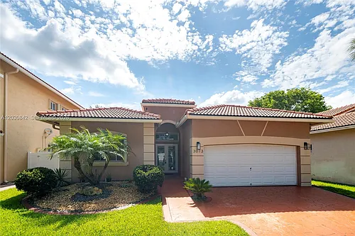 3073 SW 140th Ave Photo 1