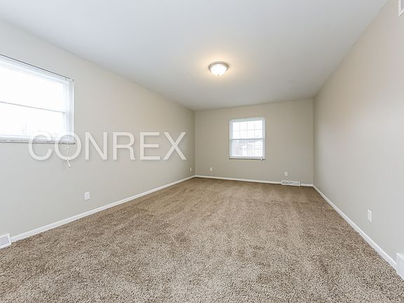 5th image of 7938 Seward Ave