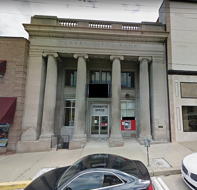 1st image of 411-413 Clay Ave