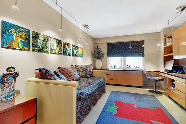 Sold by Compass | media 16