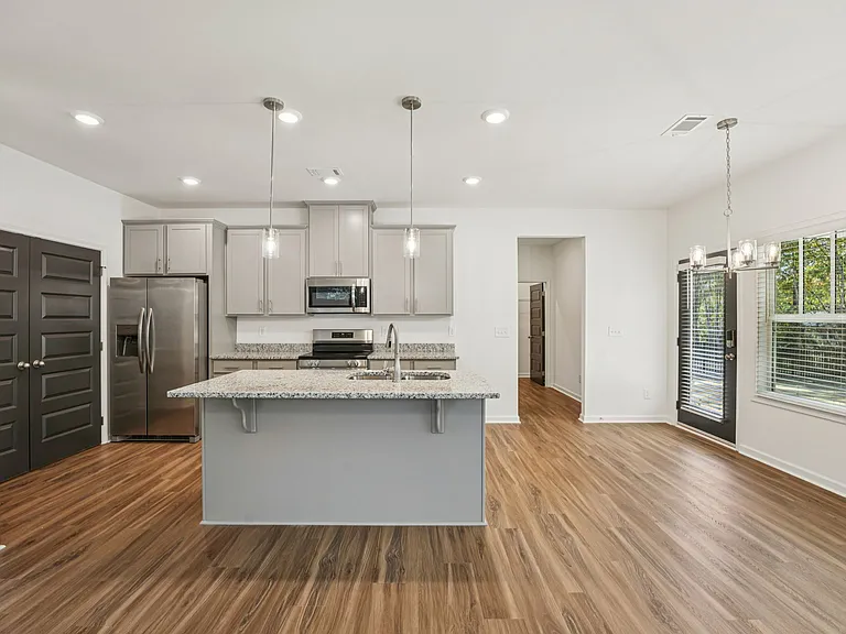 Quinn Residences at Dorchester Place — Photo 83