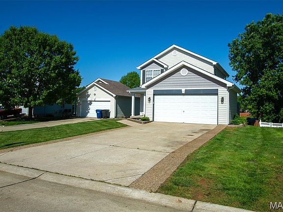 3rd image of 159 Twin Falls Dr