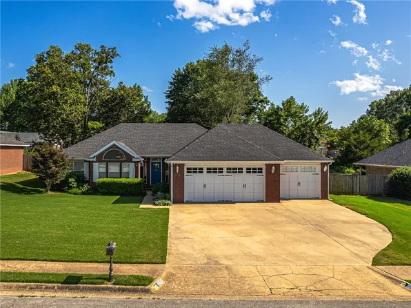 2375 Cimmaron Ave, Springdale, AR 72762