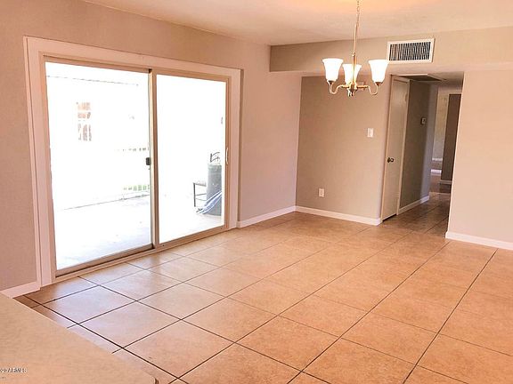 4th image of 4715 N 54th Ave