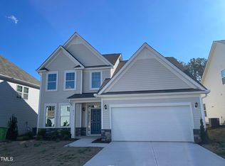 811 Golden Plum Ln, Zebulon, NC 27597