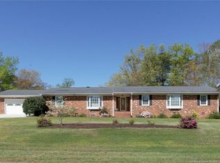 1603 Crepe Myrtle Dr, Sanford, NC 27330