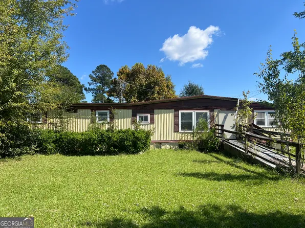 295 Pebble Hill Cir, Sylvester, GA 31791