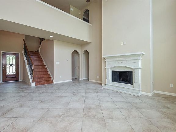 5th image of 5430 Linden Rose Ln