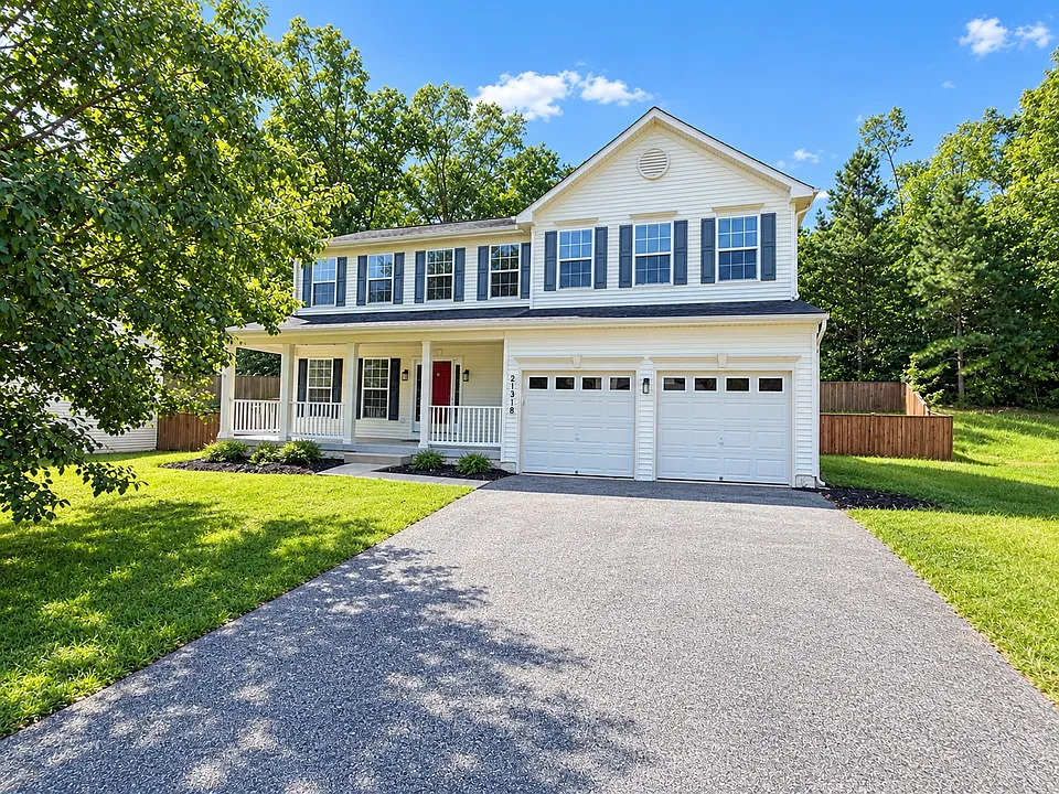 21318 Foxglove Ct