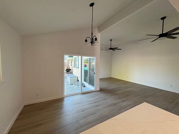 4th image of 2204 Lausett Ave #1