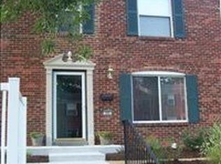 223 Charmers Ct, Kirkwood, MO