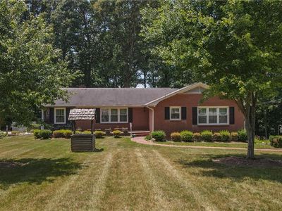 4018 Snyder Dr, Winston Salem, NC, 27127
