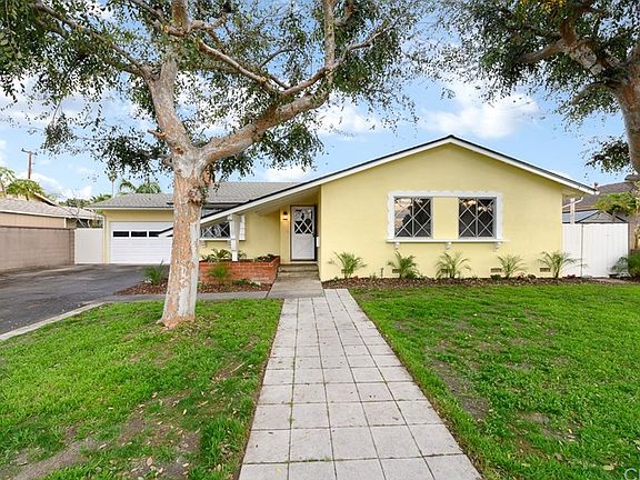 2nd image of 10162 Florin Ln