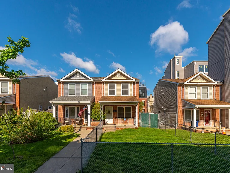 1330 N Hancock St — Photo 3