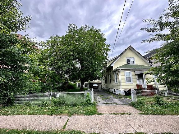 2nd image of 2146 74th St