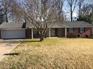 759 Southgate Dr, Morganfield, KY 42437