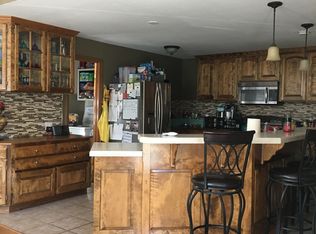 1805 W Elm St, Greenwood, MO 64034