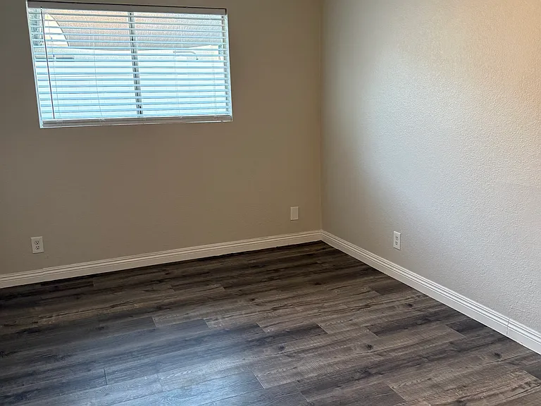 40551 Shellie Ln — Photo 15