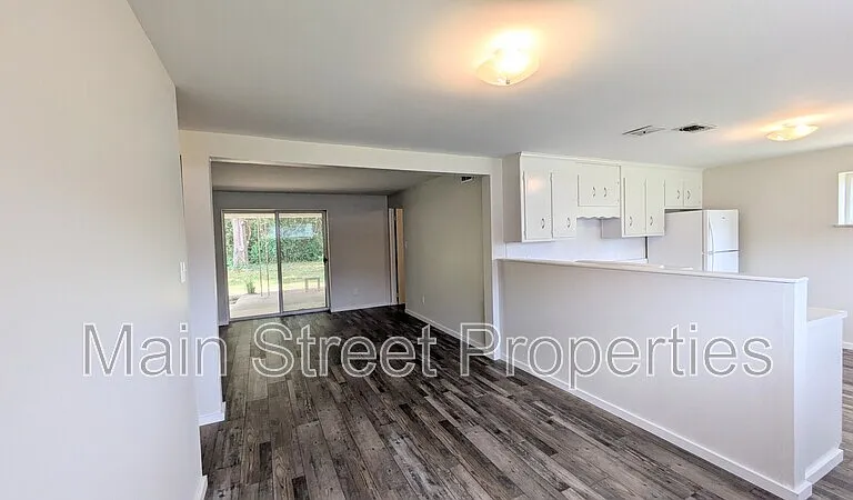 2117 Pullman Cir — Photo 20