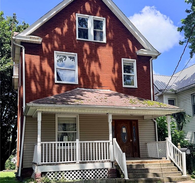1st image of 925 Morton St
