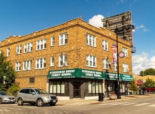 6403 N Bell Ave #206, Chicago, IL 60645