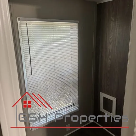 24 Camelot Ln #1 — Photo 8