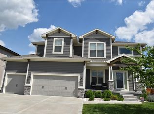 2513 SW Old Port Rd, Lees Summit, MO 64082