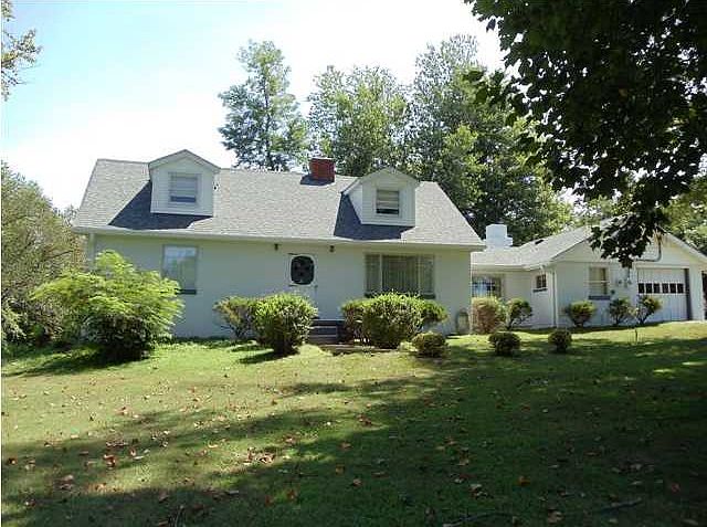1st image of 304 Hindle Ave