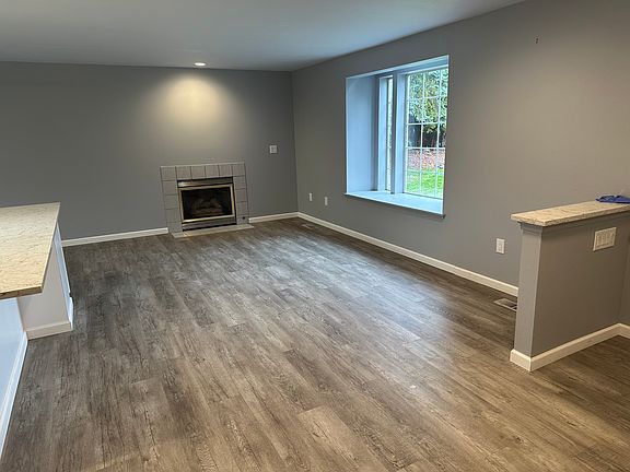 4th image of 306 Gove St