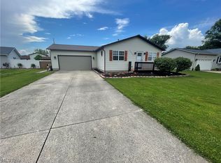 17465 Mallard Ct, Lagrange, OH 44050