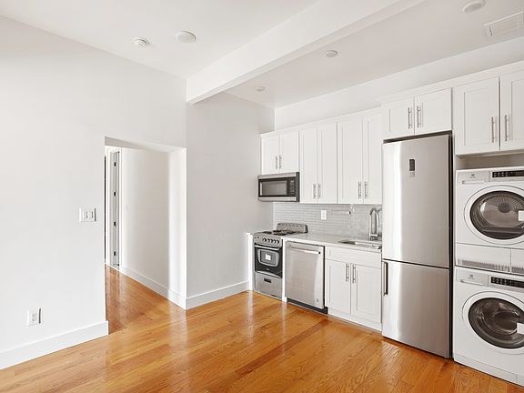 3rd image of 167 W 122nd St #2F