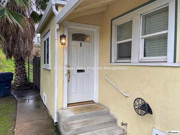 2nd image of 3330 T St Unit B