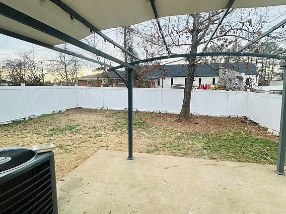 5th image of 104 Waterwheel Cir