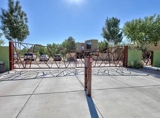 6416 Winter Haven Dr NW, Albuquerque, NM 87120