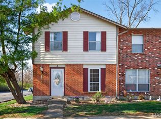31 Park Charles Blvd S APT A, Saint Peters, MO 63376
