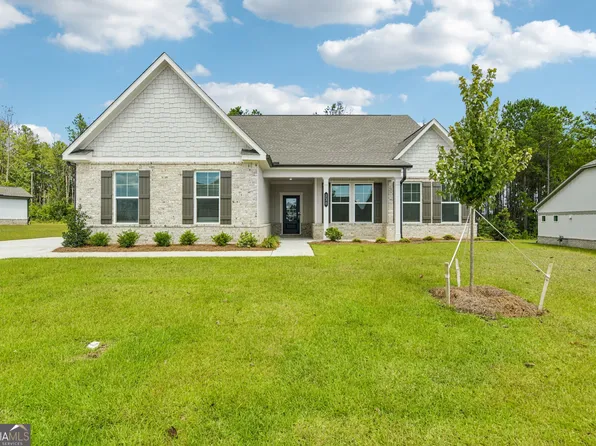 230 Flat Shoal Dr, Bonaire, GA 31005