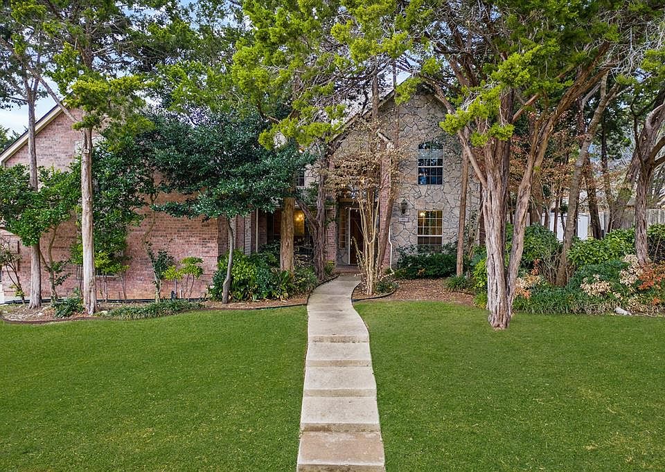 1st image of 1920 Wood Dale Cir