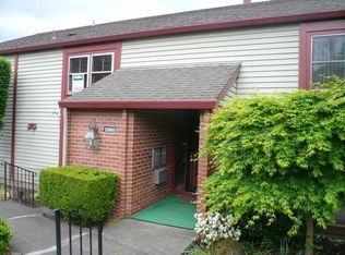 12665 SW Prince Edward Ct APT F, King City, OR 97224
