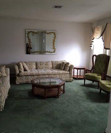 3rd image of 167 Chesterfield Ln