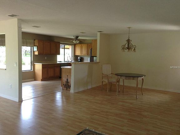 4th image of 5166 Wilton Ct