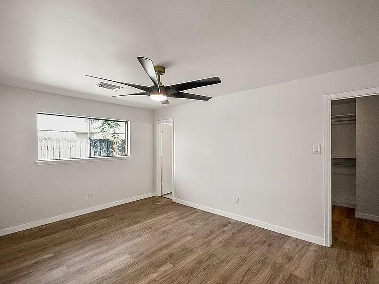 5514 Chantilly Ln — Photo 20