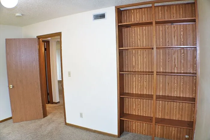 708 Westwinds Dr #2 — Photo 12