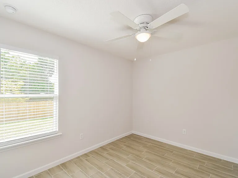 6087 Patriots Landing Ln — Photo 16