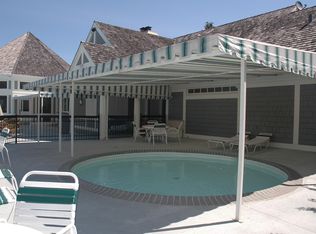 32 Lakeside Ln, North Barrington, IL 60010