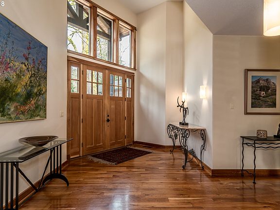 4th image of 22 Cherrywood Ln