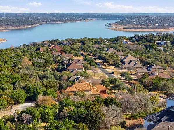 2312 Lakehurst Rd, Spicewood, TX 78669