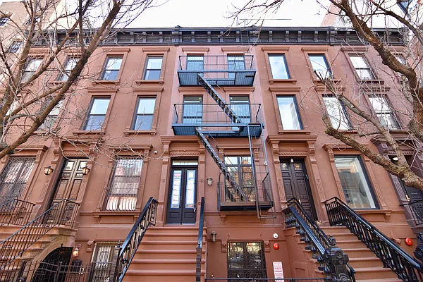 Rented by Bohemia Realty Group | media 17