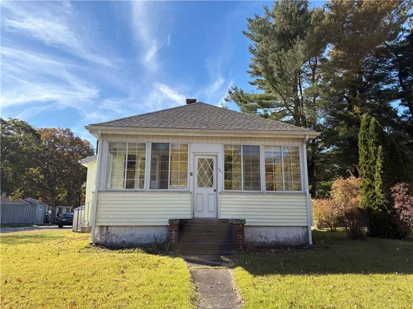 501 Arcade Ave, Seekonk, MA 02771